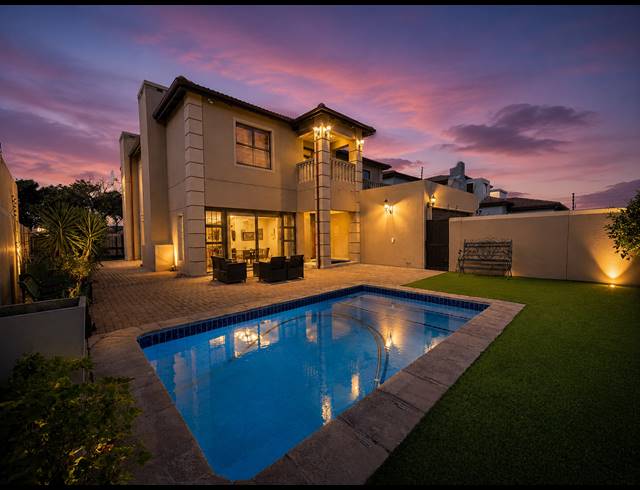 4 BEDROOM HOUSE FOR SALE IN PARKLANDS